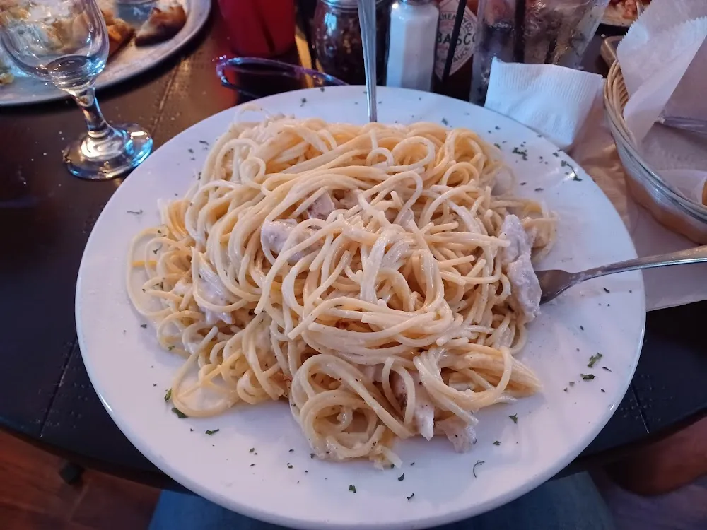 Fettuccine Alfredo